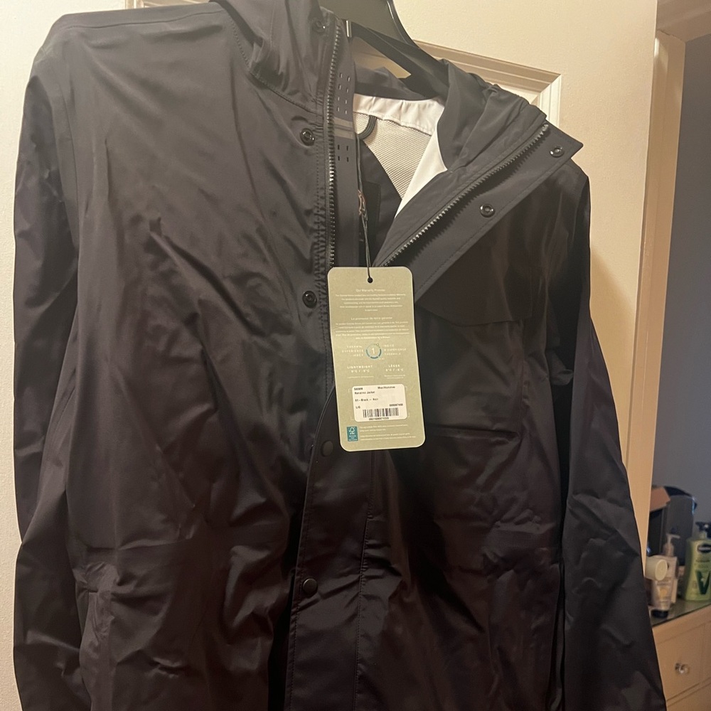 Men’s Canada Goose Namino Jacket Size L. NWT. Extra jacket no longer needed.